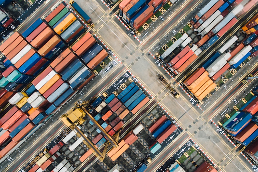 Managing Currency Risk in Long-Term Australian Export Contracts